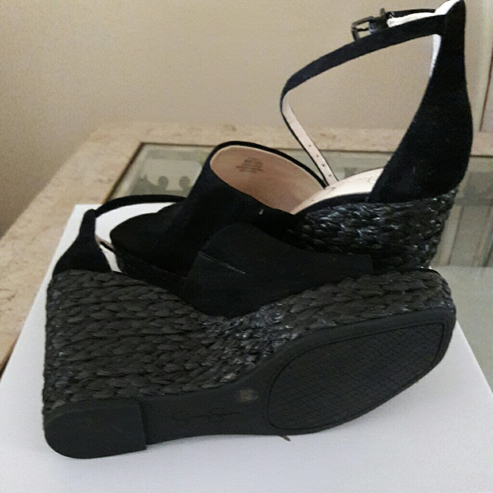 Platform  Jessica Simpson - Picture 5 of 6